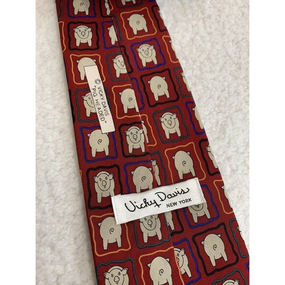 Vicky Davis Pigs 100% Silk Tie Made in USA Red NWOT Vintage - Picture 6 of 7